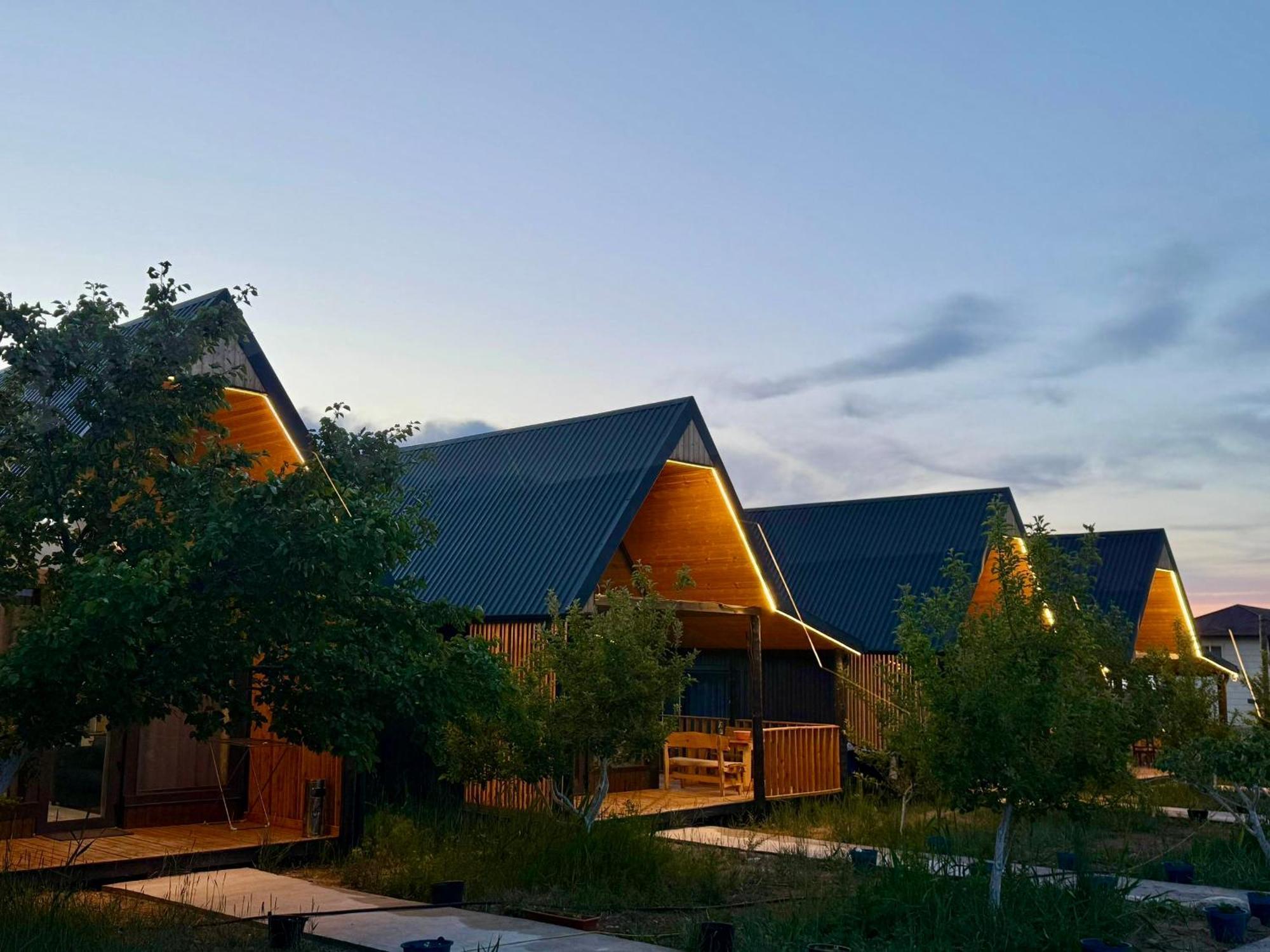 Coral Houses Tossor Екстериор снимка